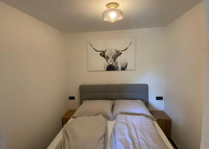 Hirscherl - Mountain Design *